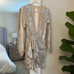 NWOT - Vici Hips Don’t Lie Plunging Sequin Ruffle Dress